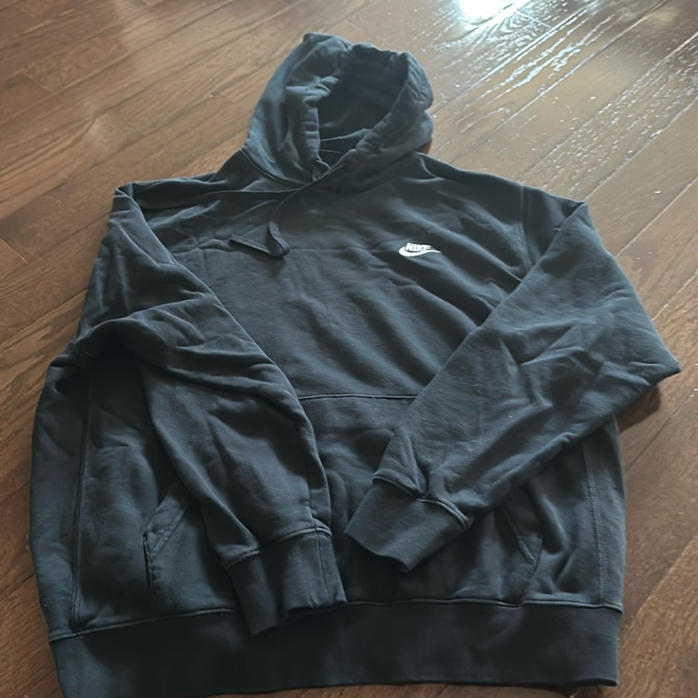 Men’s Nike Hooded Sweatshirt